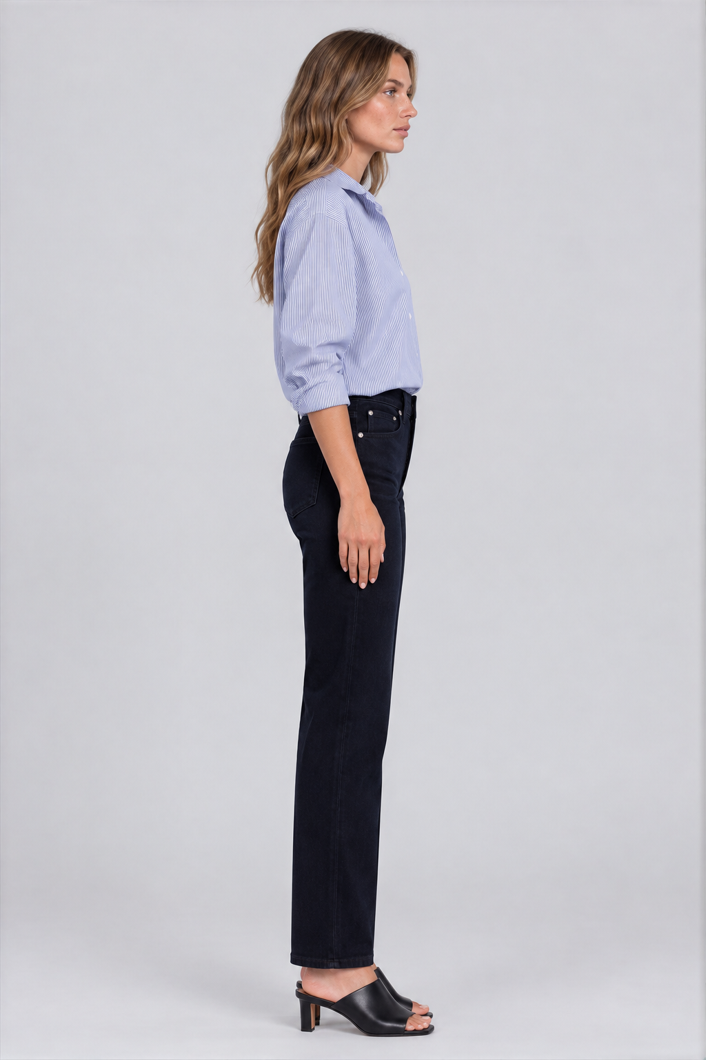 5-Pocket Straight Leg Corduroy Pant in Black | Carreli Jeans®