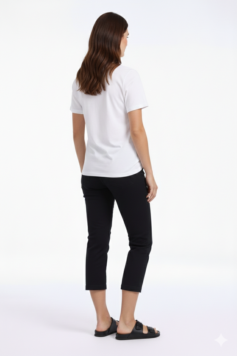 Black Premium Denim Capri | Carreli Jeans®