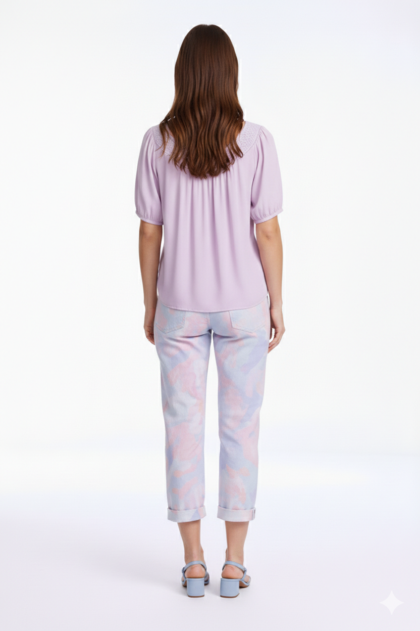 Floral Print Stretch Denim Capri – Classic Fit | Carreli Jeans®