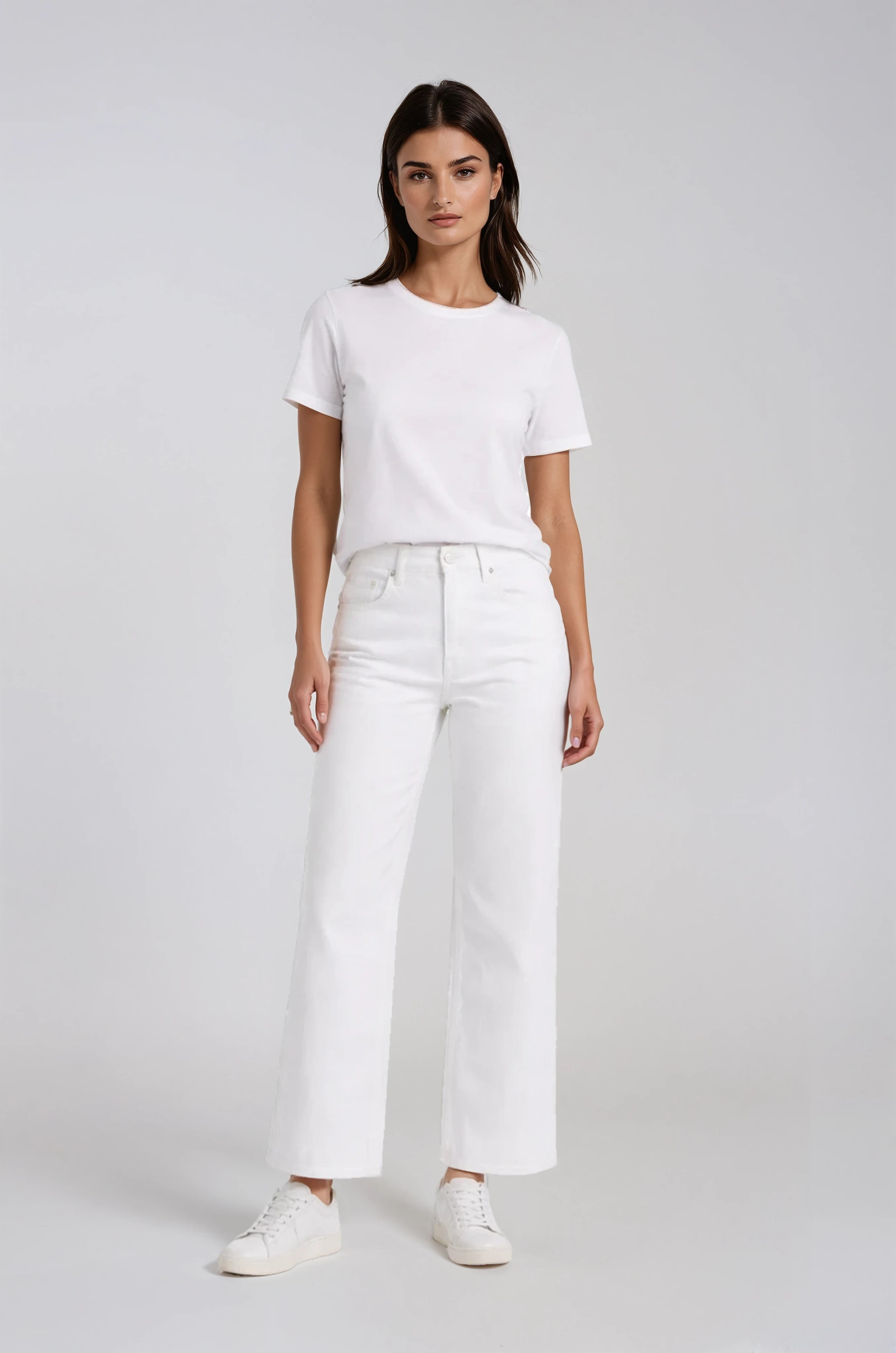 Premium Denim Ankle Kick Flare in White | Carreli Jeans®