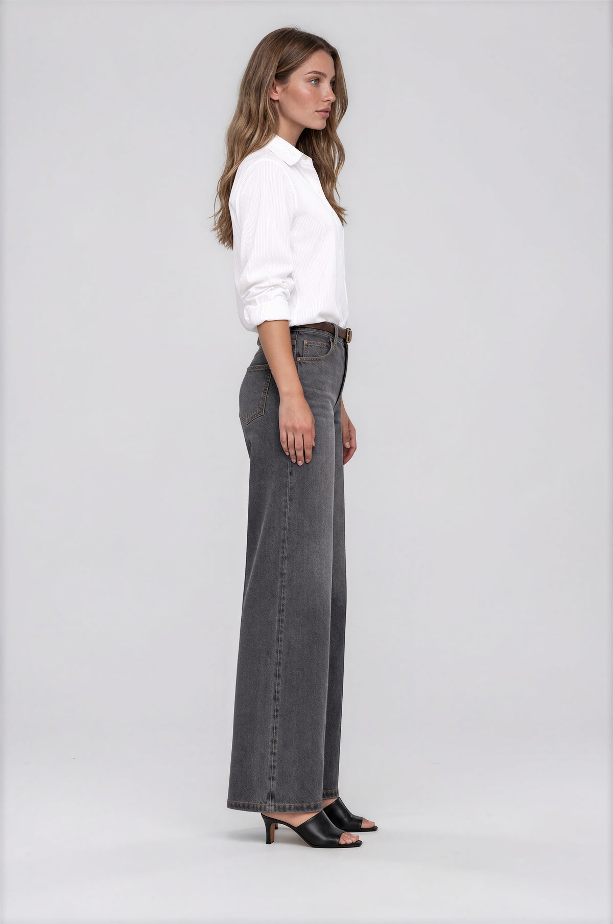 5-Pocket Premium Wide Leg Denim in Grey Wash | Carreli Jeans®