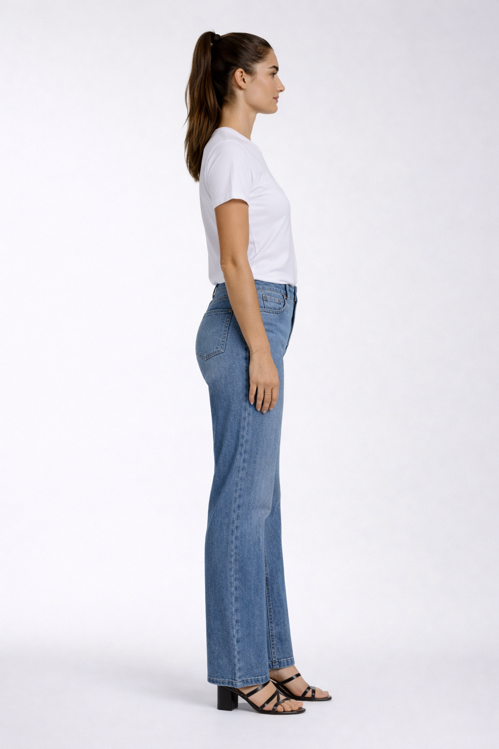 Feather Weight Tencel Relaxed Straight | Carreli Jeans®