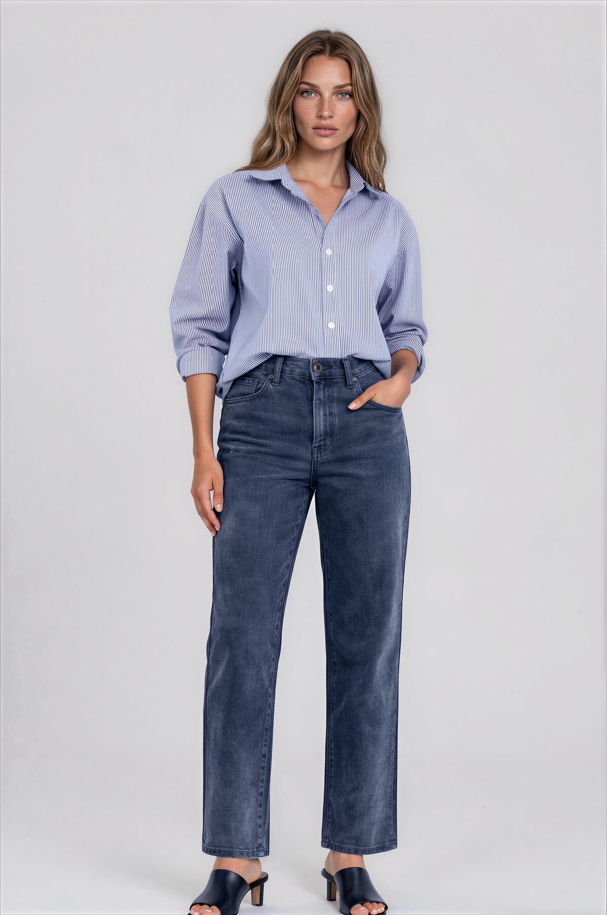 5-Pocket Straight Leg Corduroy Pant in Azure Blue | Carreli Jeans®