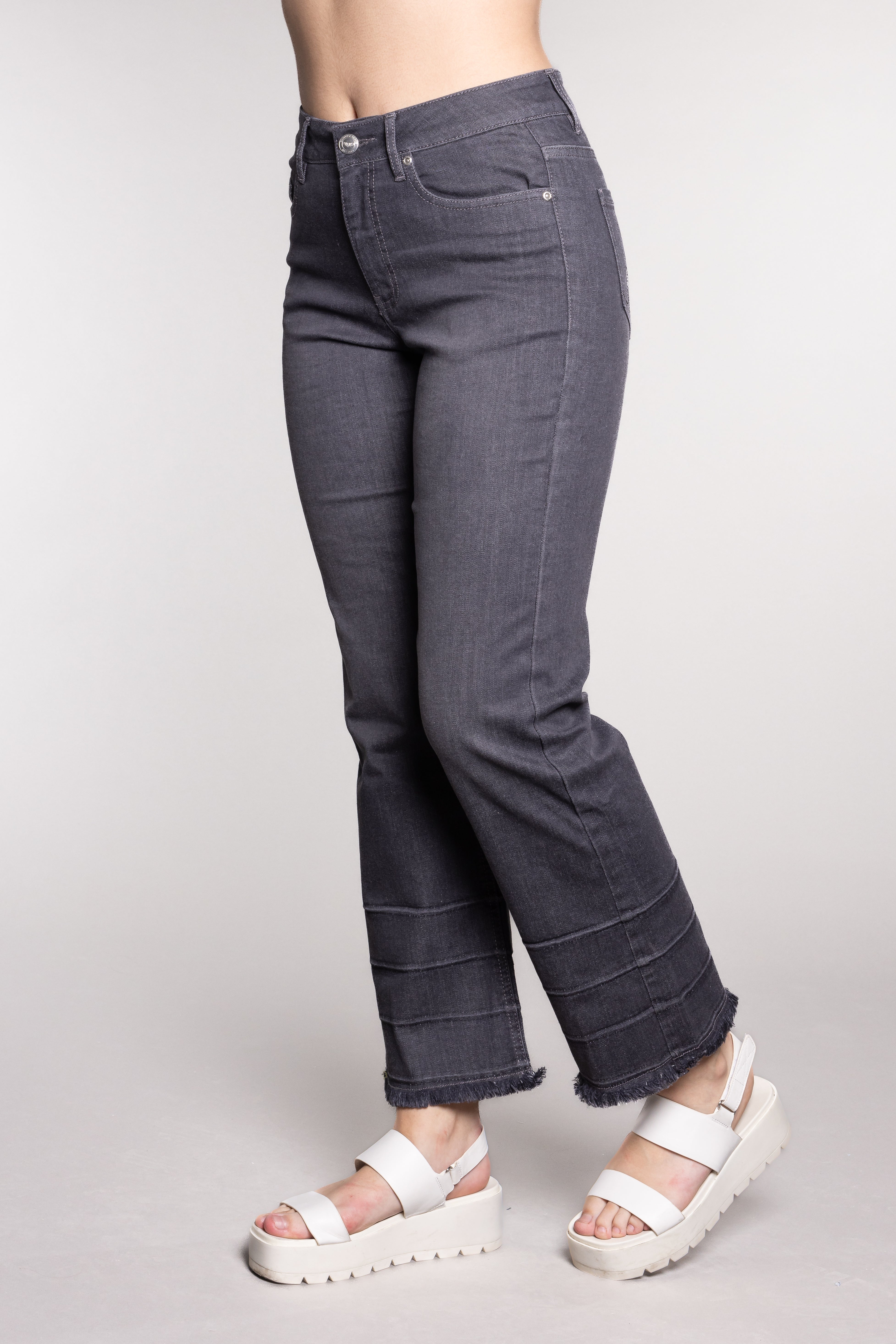 Angela Fit Wide Leg