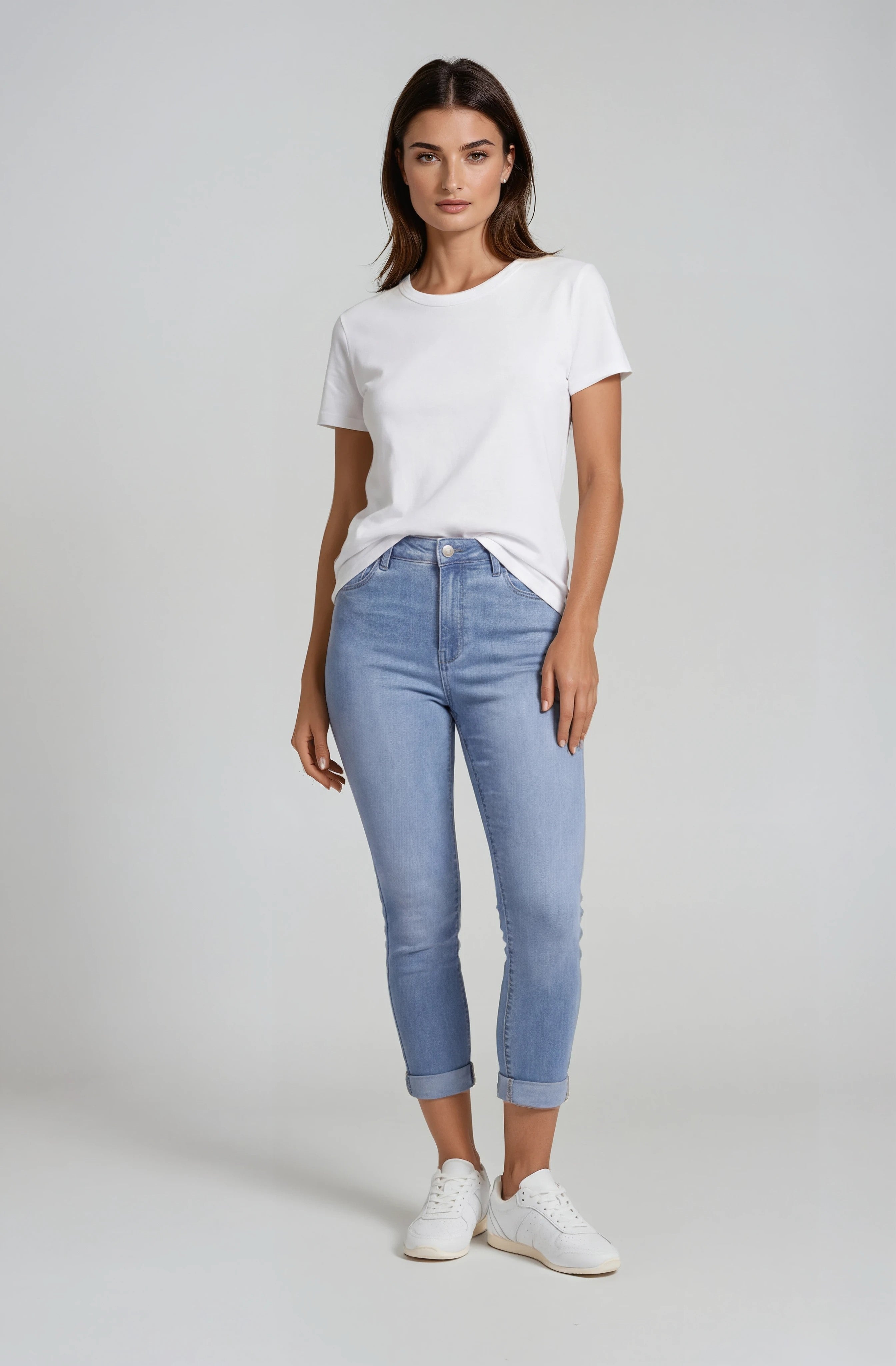 Bleach Wash Denim Capri | Carreli Jeans®