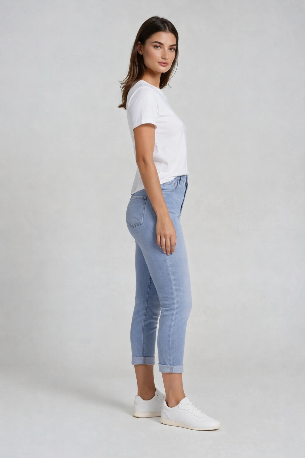 Bleach Wash Denim Capri | Carreli Jeans®