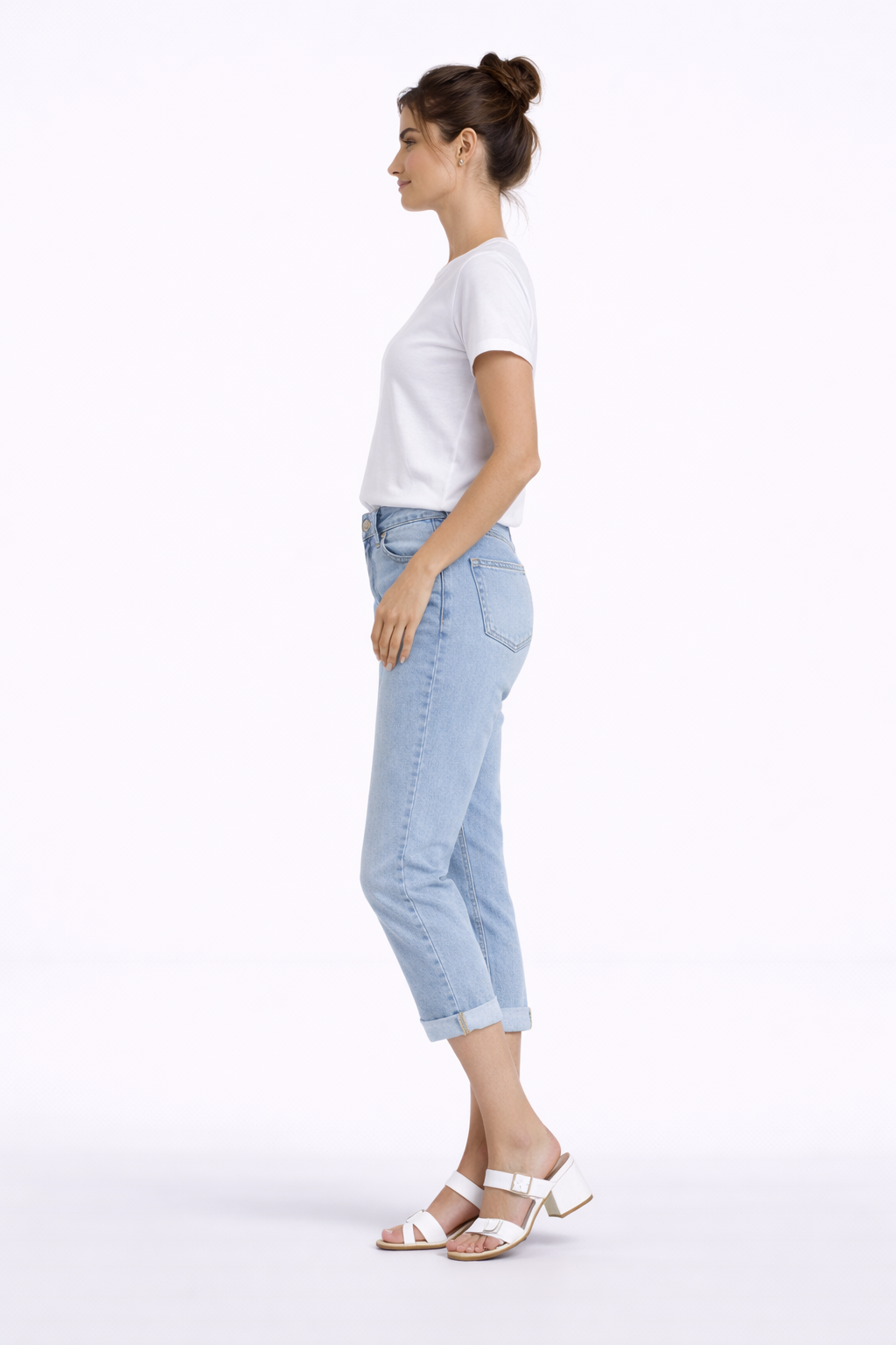 Bleach Wash Premium Denim Capri | Carreli Jeans®