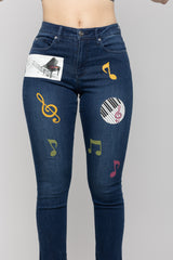 Angela Fit Slim Boyfriend with Musical Print and Patch in Blue