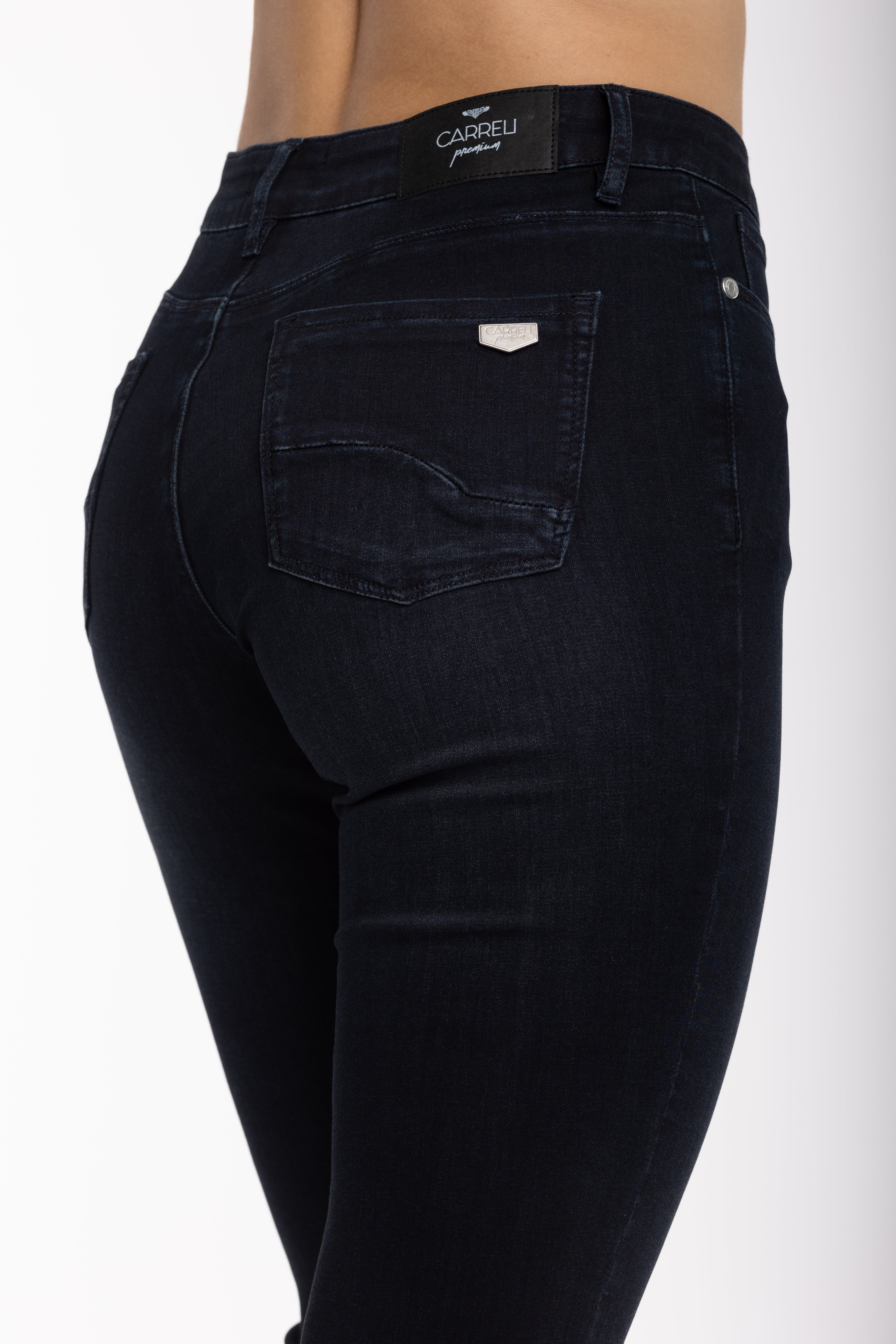 Angela Premium Skinny Jeans in Blasted Black Wash